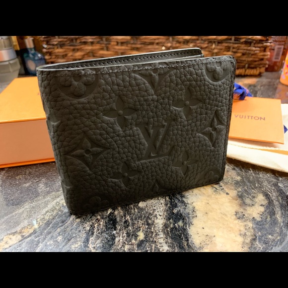 🌟SOLD🌟Louis Vuitton AUTHENTIC Slender Walllet - Picture 7 of 15